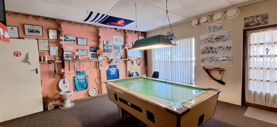 4 Bedroom Property for Sale in Albertinia Western Cape